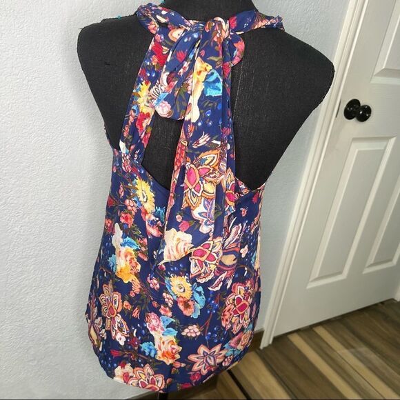 Haute Hippie Sleeveless Halter Neck Floral Dark Blue Silk Summer Top Sz Small - Picture 3 of 11